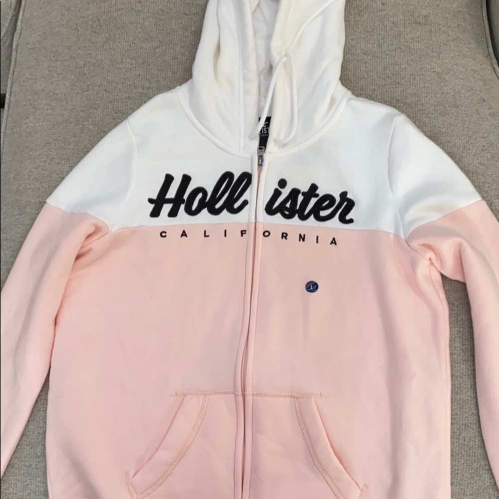 BRAND NEW Hollister Zip-Up Sweater